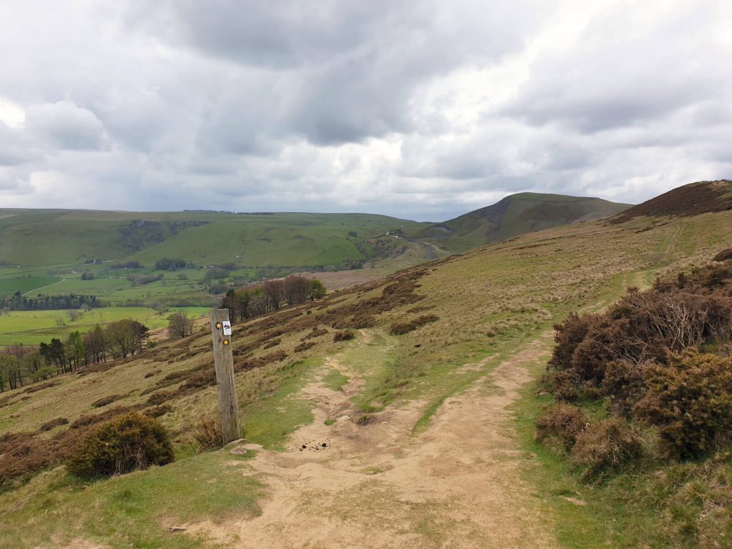 The start of the descent back to Castleton from Back Tor and the Great Ridge. The well-trodden dirt paths take you all the way back to the road to complete this Mam Tor circular walk