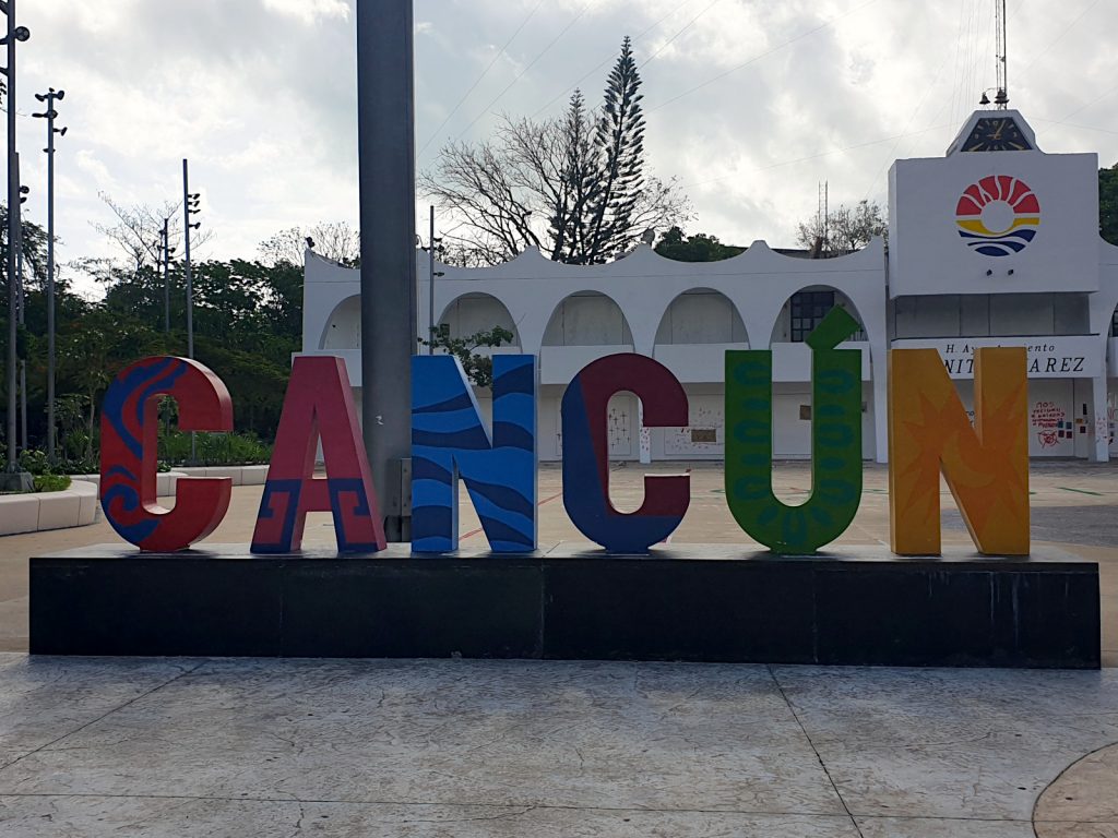 Large letters spelling out Cancun displayed in the downtown area, near where you get the colectivo to Tulum